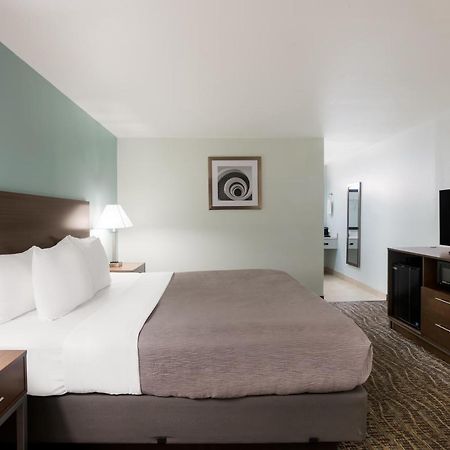 ซูเปอร์ 8 บาย วินด์แฮม แฟร์ฟิลด์ Hotel ภายนอก รูปภาพ