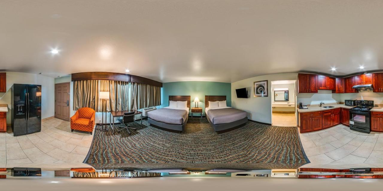 ซูเปอร์ 8 บาย วินด์แฮม แฟร์ฟิลด์ Hotel ภายนอก รูปภาพ