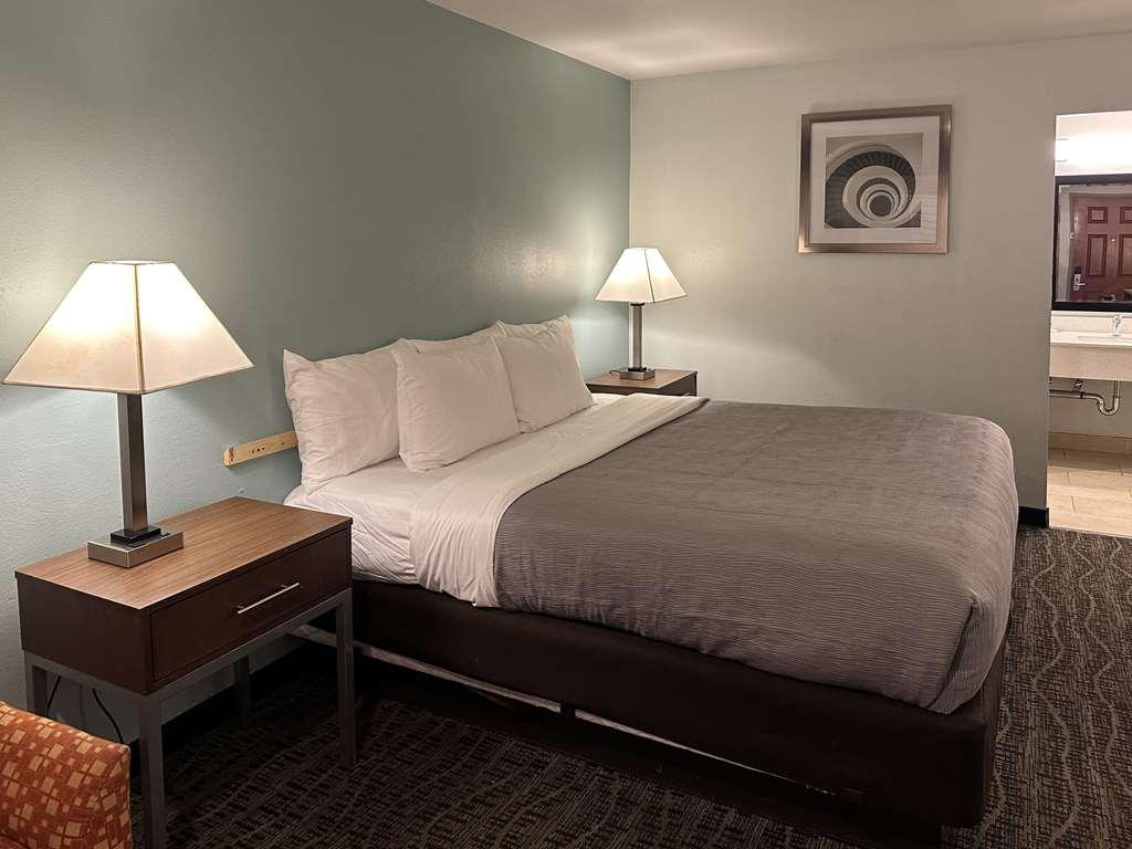 ซูเปอร์ 8 บาย วินด์แฮม แฟร์ฟิลด์ Hotel ห้อง รูปภาพ