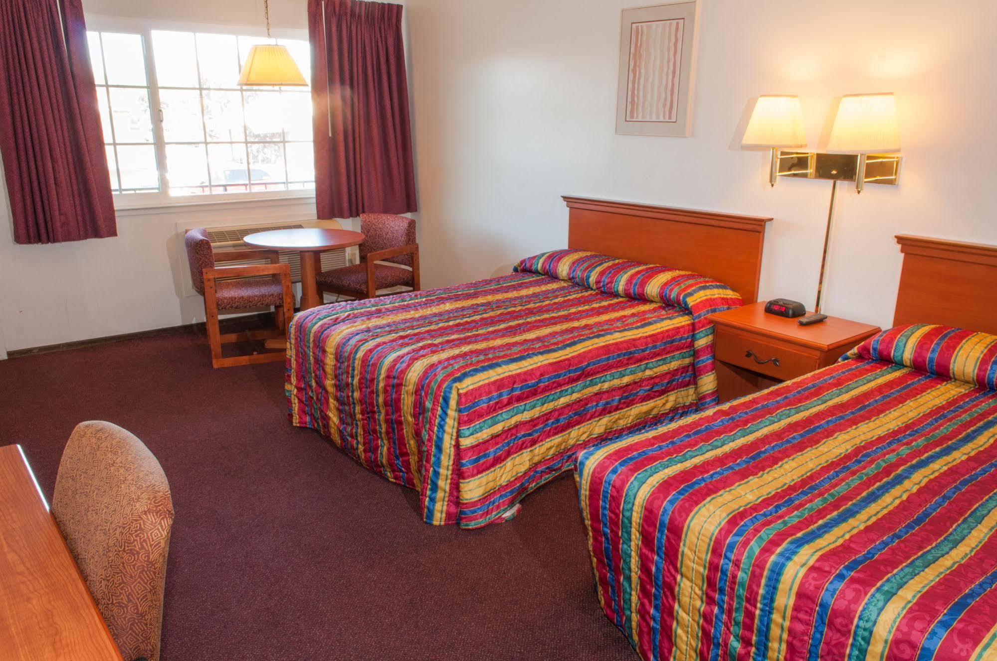 ซูเปอร์ 8 บาย วินด์แฮม แฟร์ฟิลด์ Hotel ภายนอก รูปภาพ