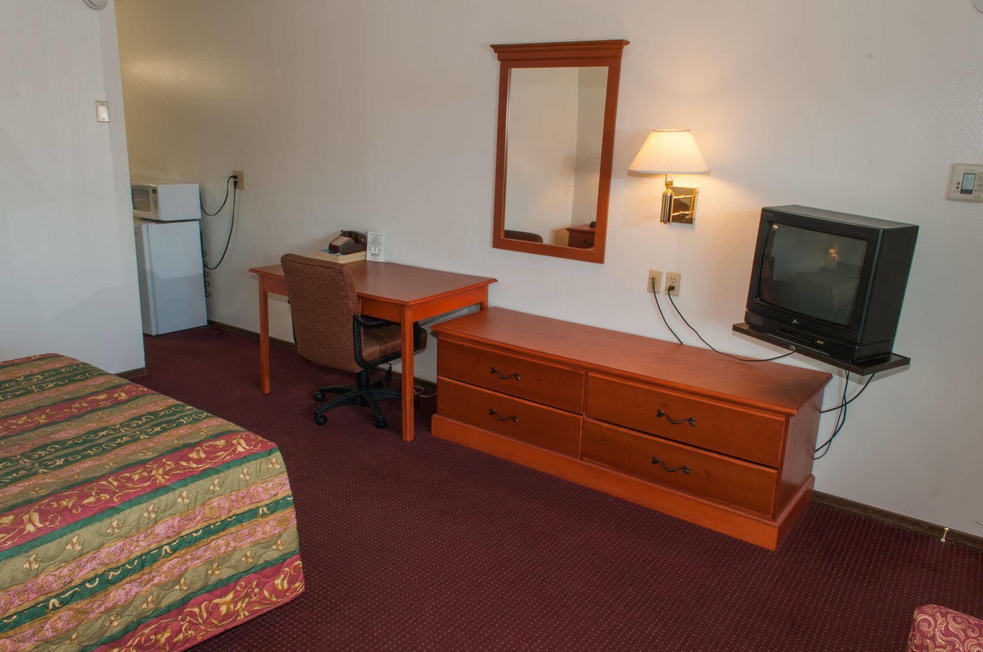 ซูเปอร์ 8 บาย วินด์แฮม แฟร์ฟิลด์ Hotel ภายนอก รูปภาพ